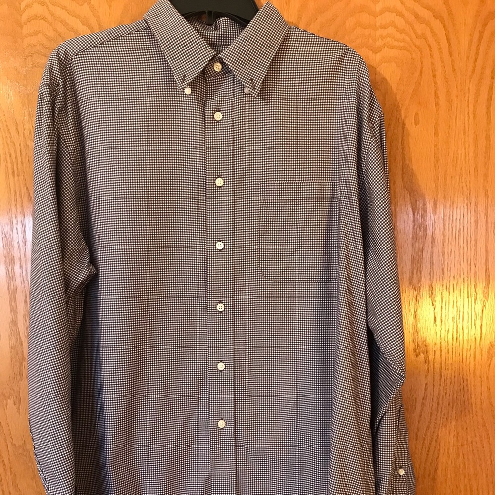Men’s Jos. A Bank Button Down Dress shirt